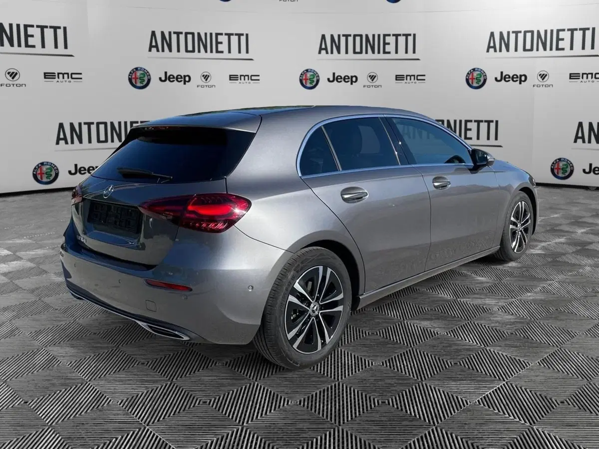 Mercedes-Benz Classe A Sedan usata a Ancona (5)