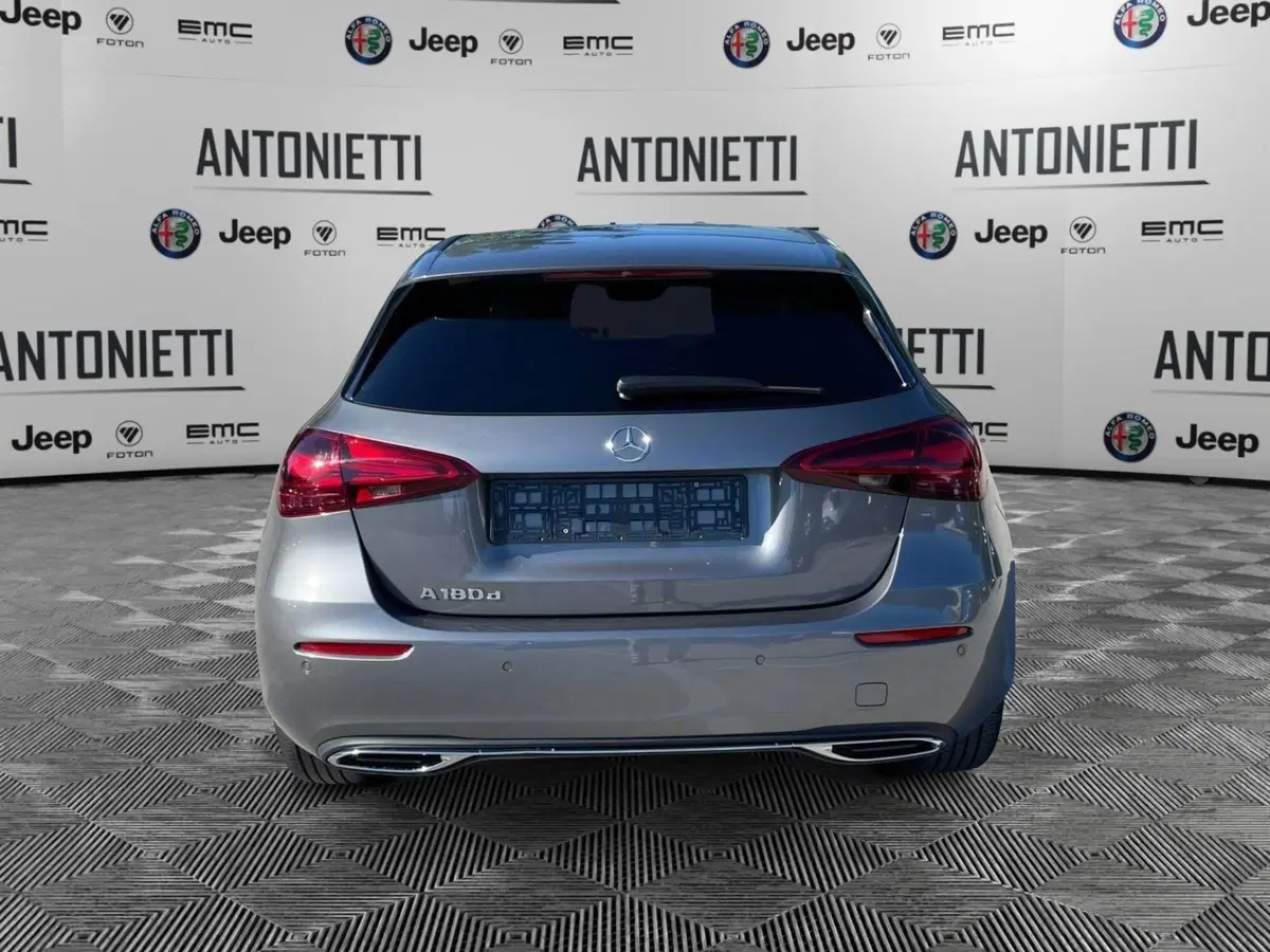 Mercedes-Benz Classe A Sedan usata a Ancona (6)