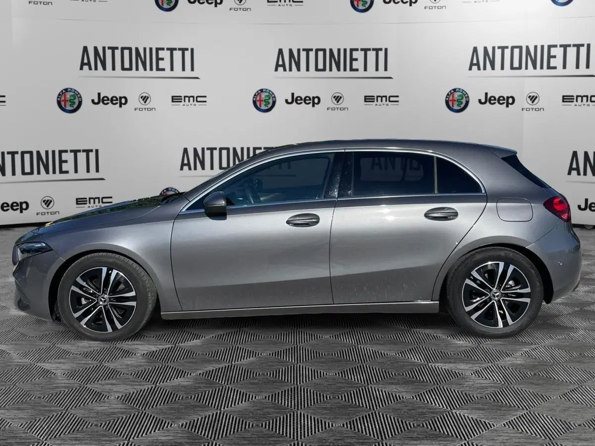 Mercedes-Benz Classe A Sedan usata a Ancona (8)