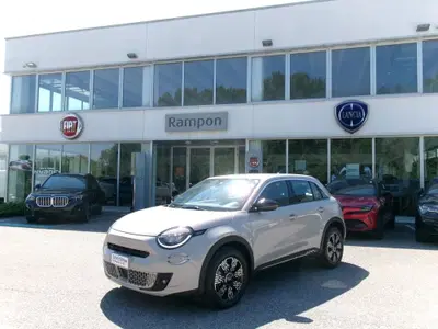 Fiat 600 1.2 hybrid 110cv auto del 2025 usata a San Dona' Di Piave