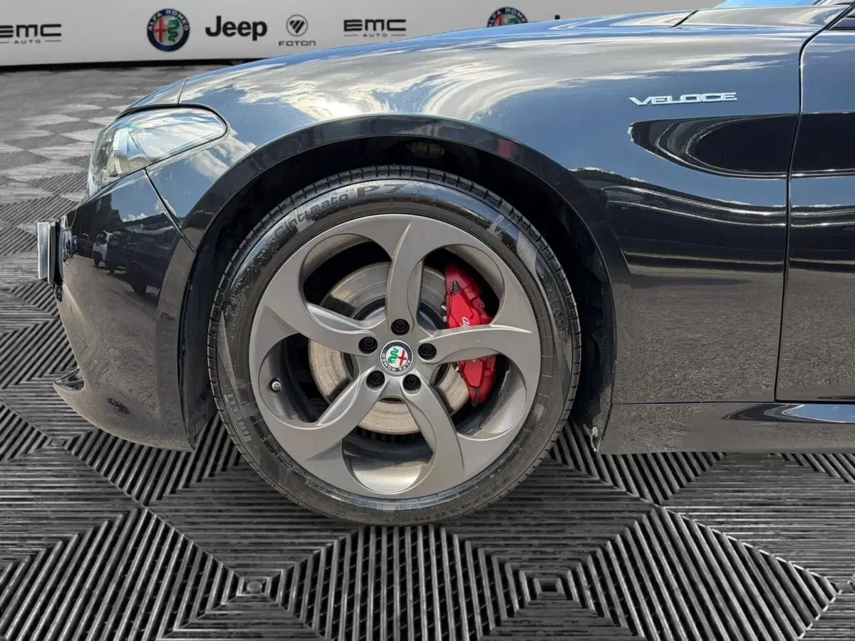 Alfa Romeo Giulia usata a Ancona (19)