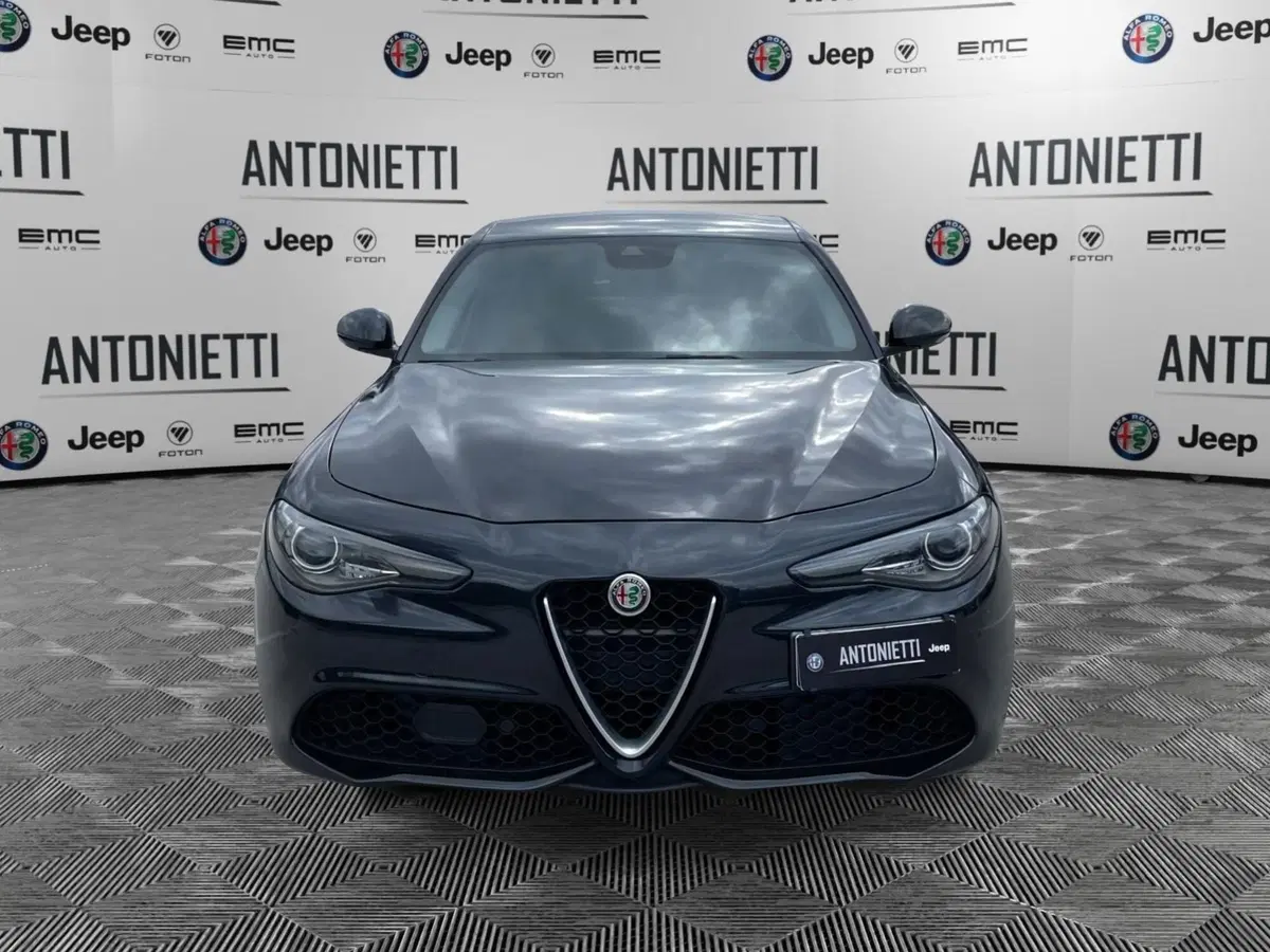 Alfa Romeo Giulia usata a Ancona (2)