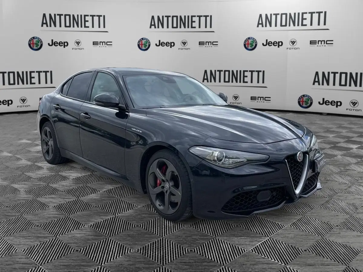 Alfa Romeo Giulia usata a Ancona (3)