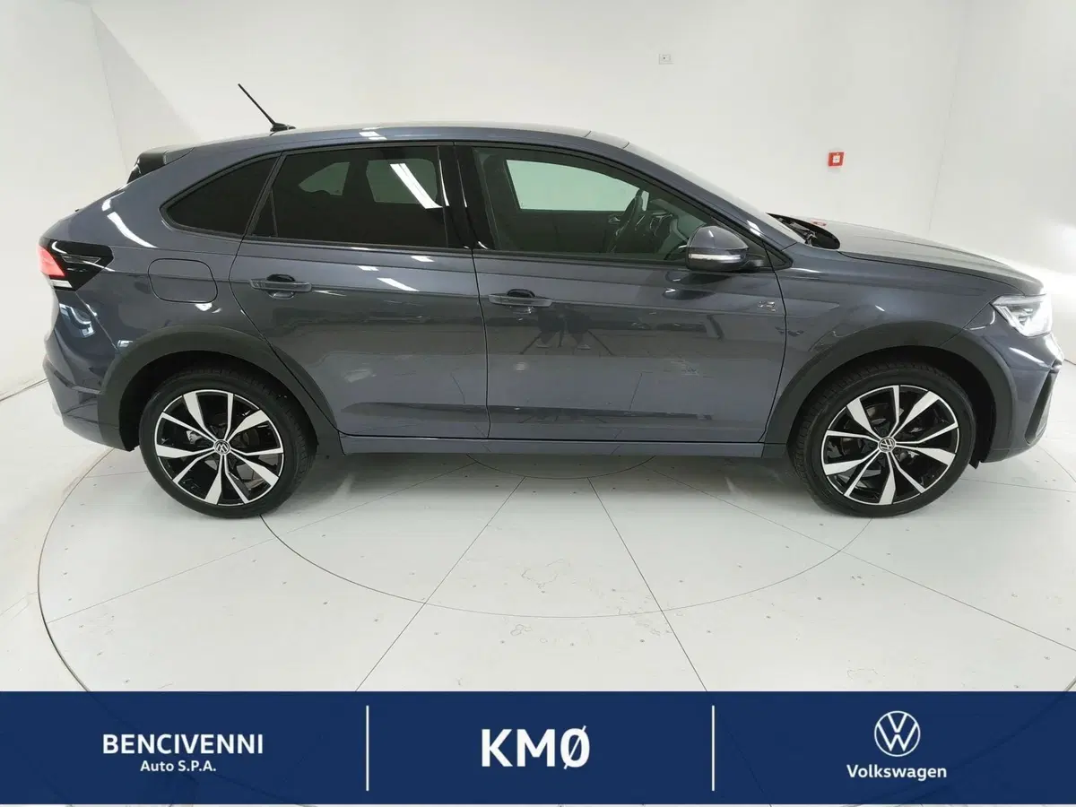 Volkswagen Taigo nuova a Catanzaro (6)