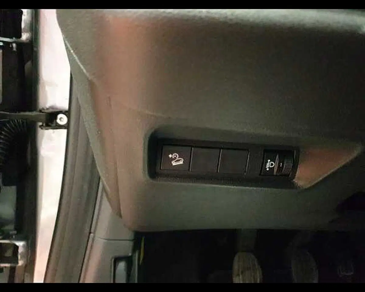 Jeep Avenger usata a Cuneo (17)
