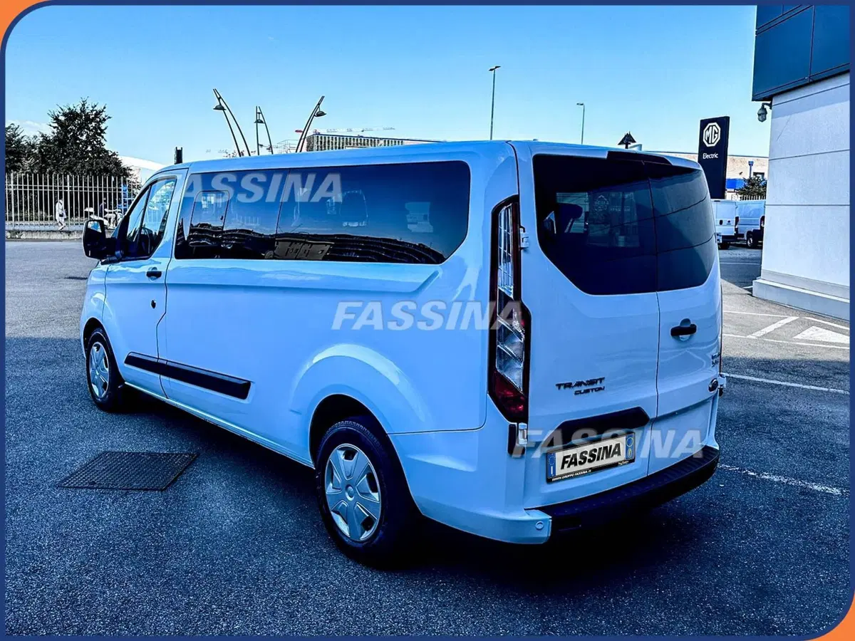 Ford Transit Custom Furgone usata a Milano (4)
