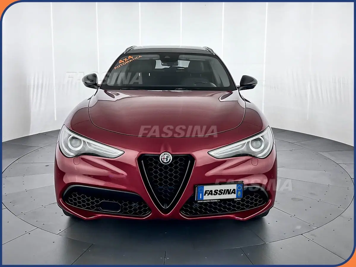 Alfa Romeo Stelvio usata a Milano (2)