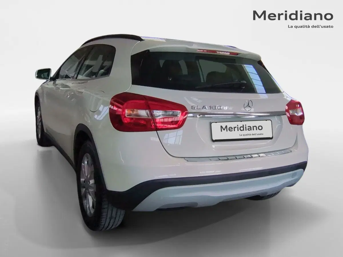 Mercedes-Benz GLA SUV usata a Agrigento (3)