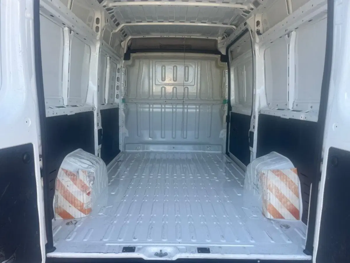 Peugeot Boxer Furgone usata a Foggia (7)