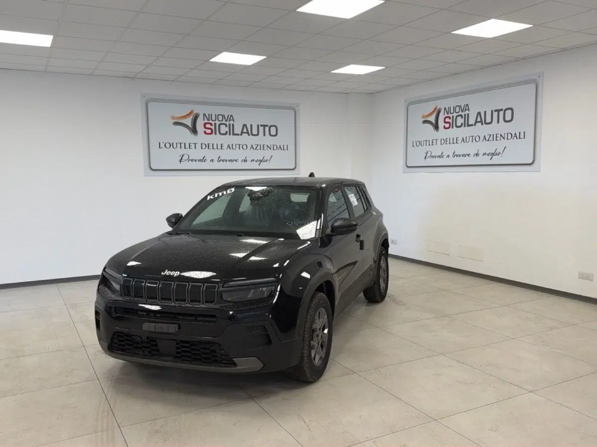 Jeep Avenger nuova a Palermo (16)