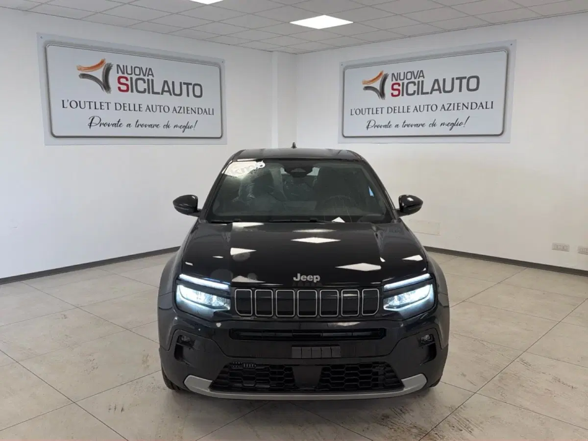 Jeep Avenger nuova a Palermo