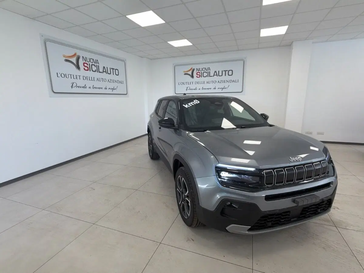 Jeep Avenger nuova a Palermo (2)