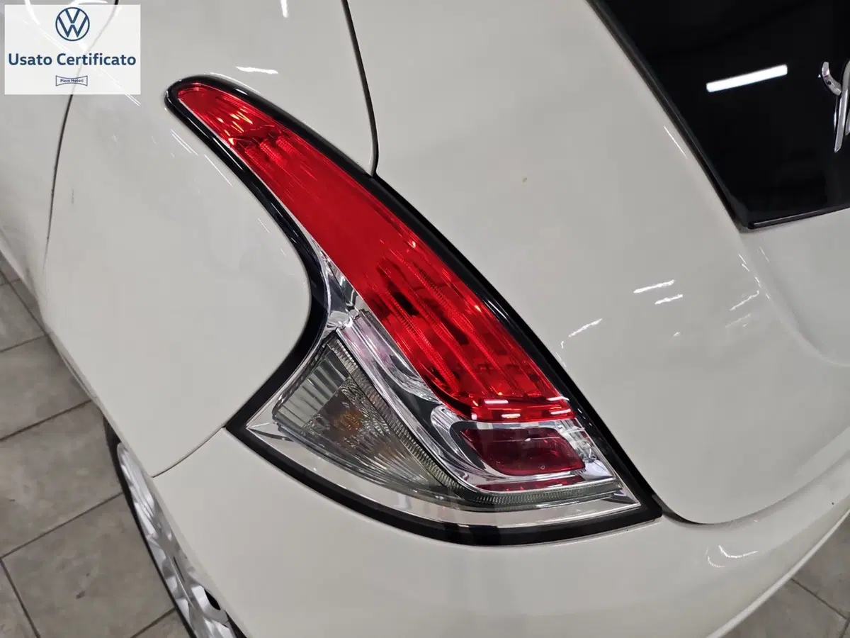 Lancia Ypsilon usata a Genova (5)