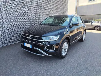 Volkswagen T-Roc 1.5 tsi Style dsg del 2023 usata a Modena