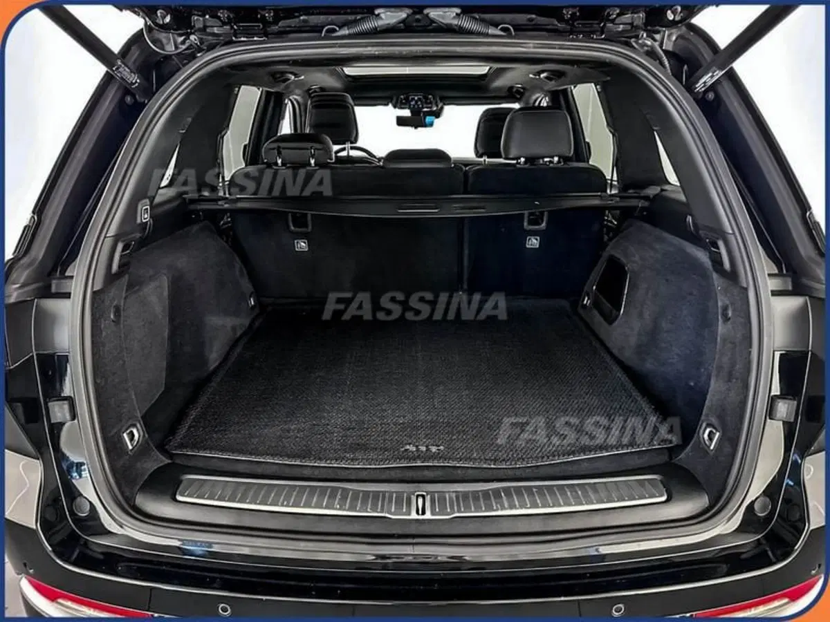 Jeep Grand Cherokee usata a Milano (12)