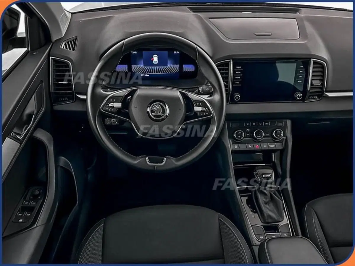 Skoda Karoq usata a Milano (11)