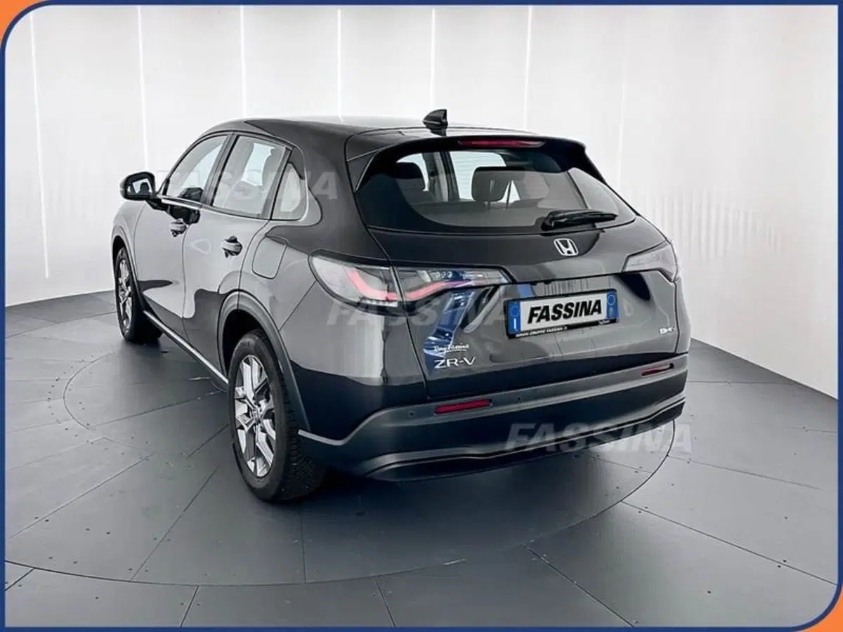 Honda ZR-V usata a Milano (4)