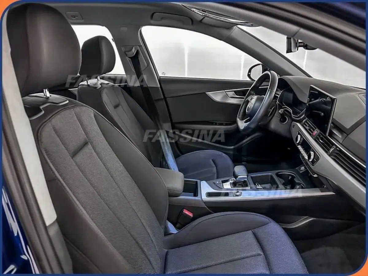 Audi A4 Avant usata a Milano (14)