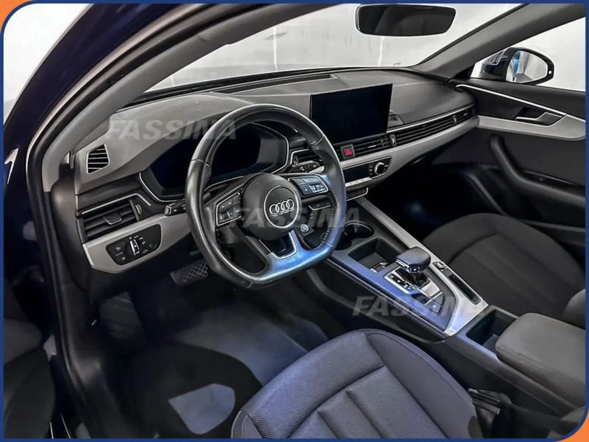 Audi A4 Avant usata a Milano (9)