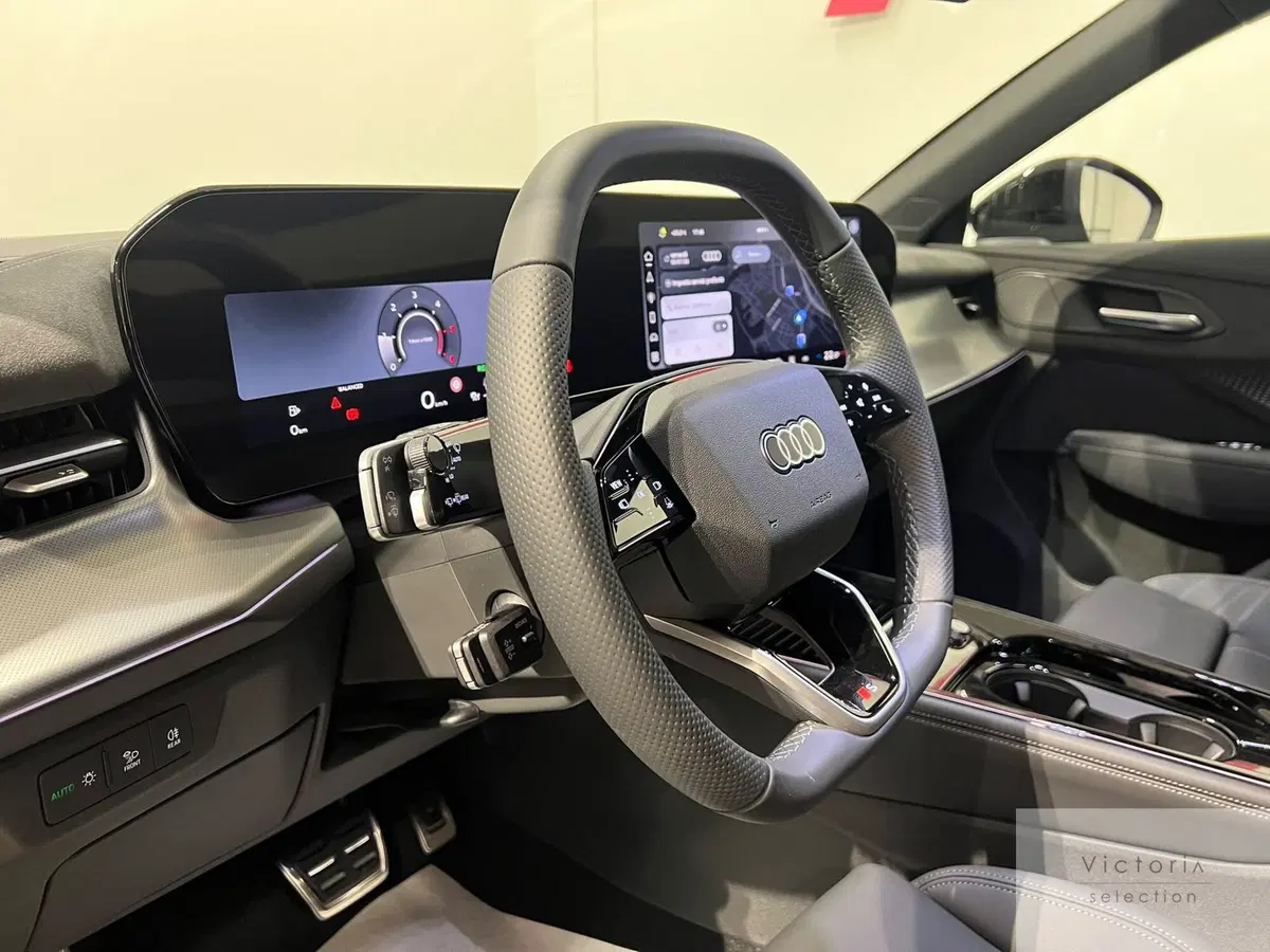 Audi Q3 Sportback nuova a Brescia (11)