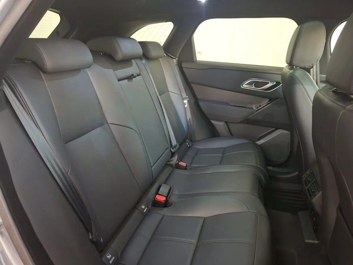 Land Rover Range Rover Velar usata a Brescia (5)