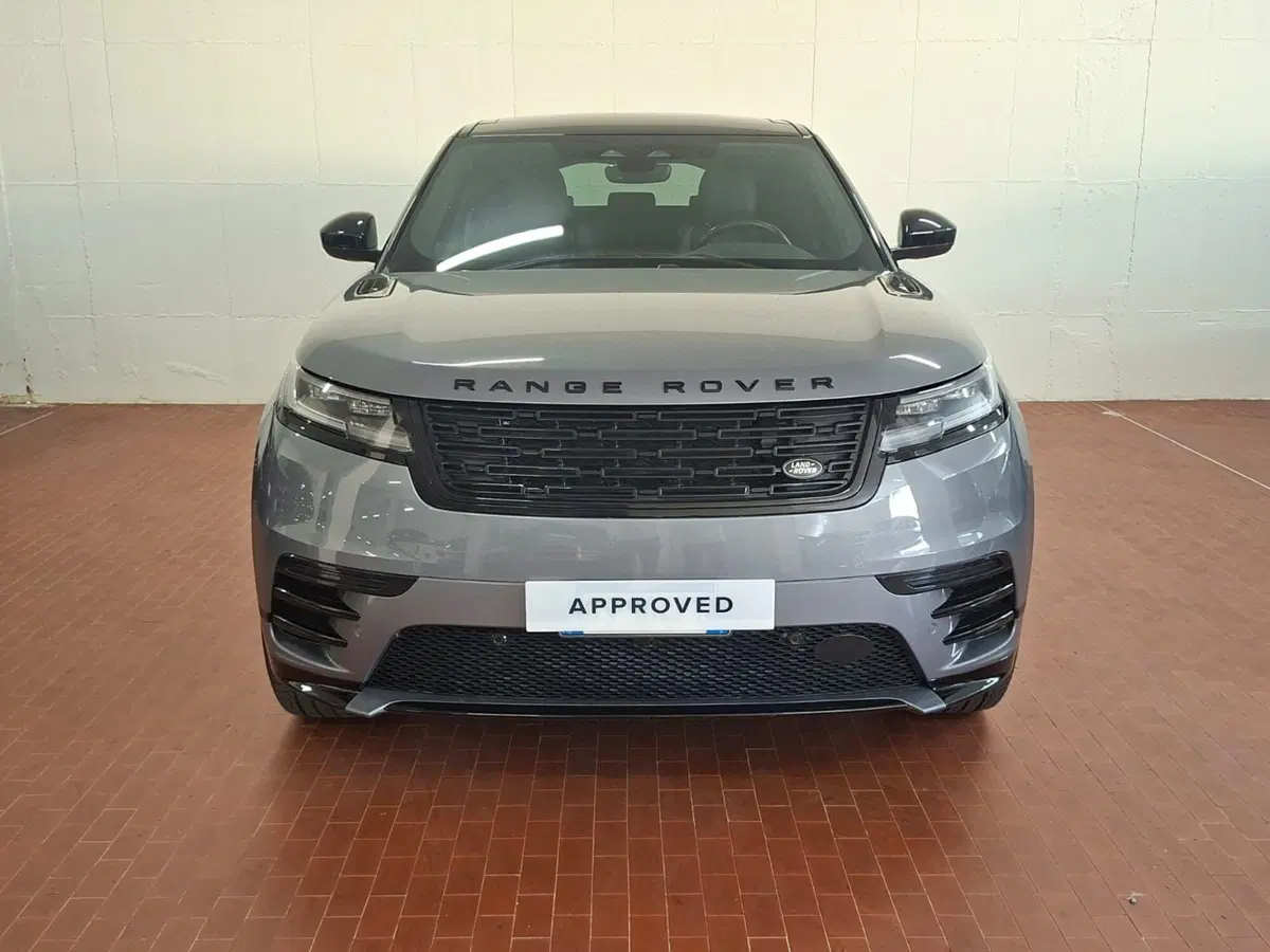 Land Rover Range Rover Velar usata a Brescia (8)