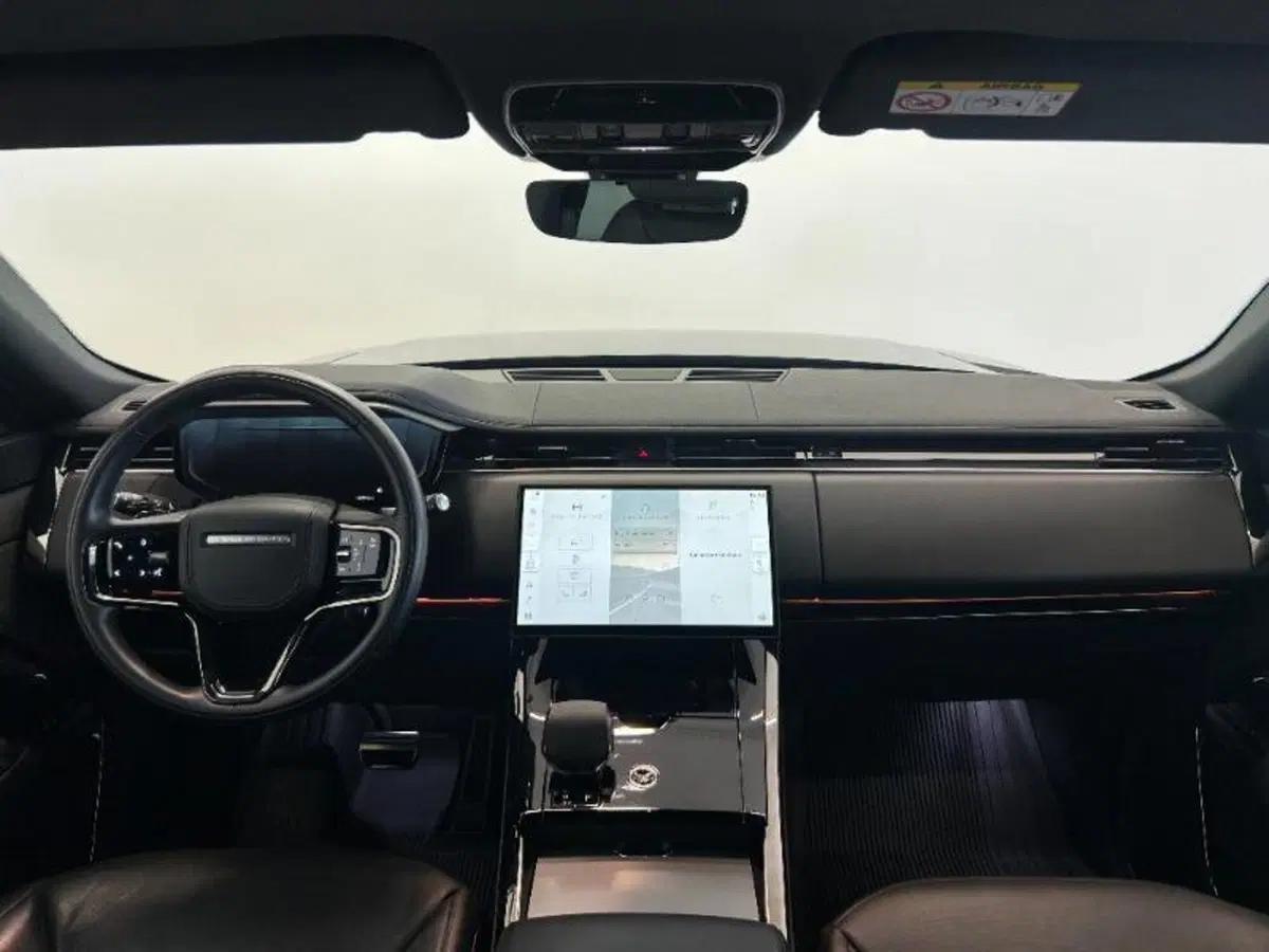 Land Rover Range Rover Sport usata a Venezia (14)