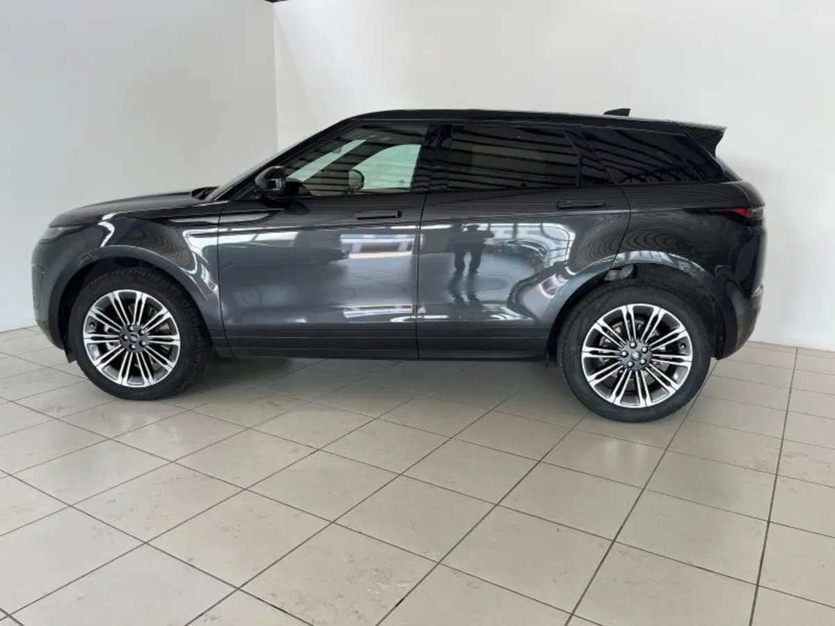 Land Rover Range Rover Evoque usata a Venezia (12)