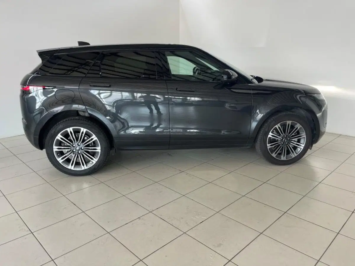 Land Rover Range Rover Evoque usata a Venezia (19)
