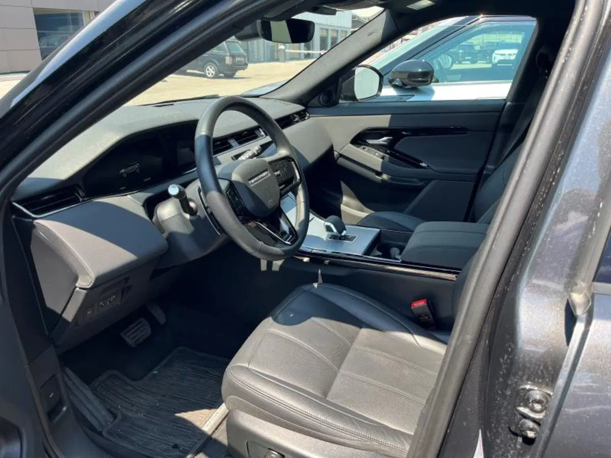 Land Rover Range Rover Evoque usata a Venezia (5)