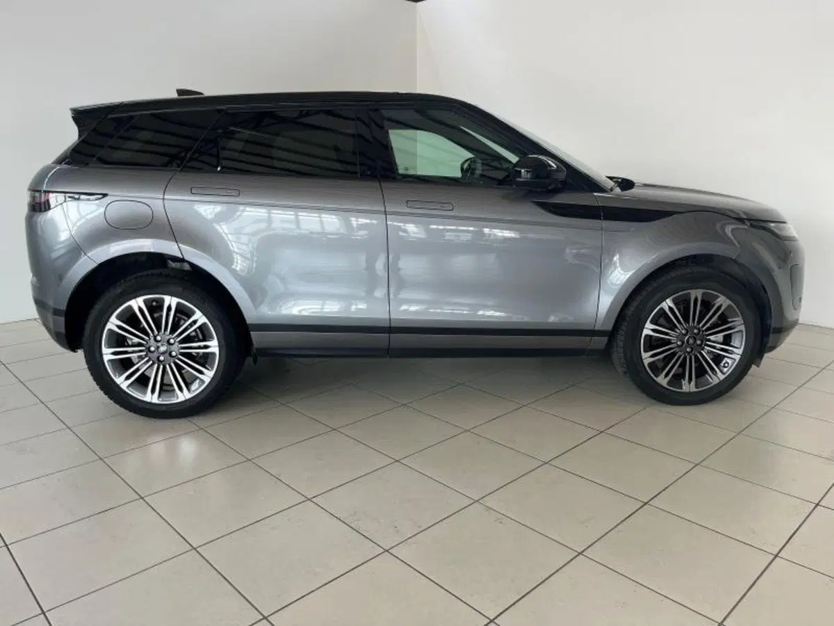 Land Rover Range Rover Evoque usata a Venezia (17)