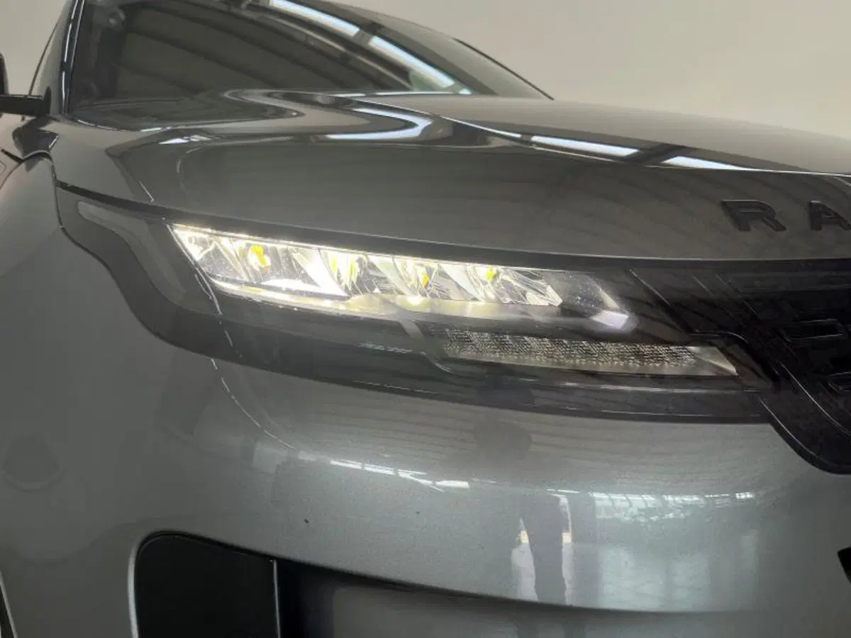 Land Rover Range Rover Evoque usata a Venezia (20)