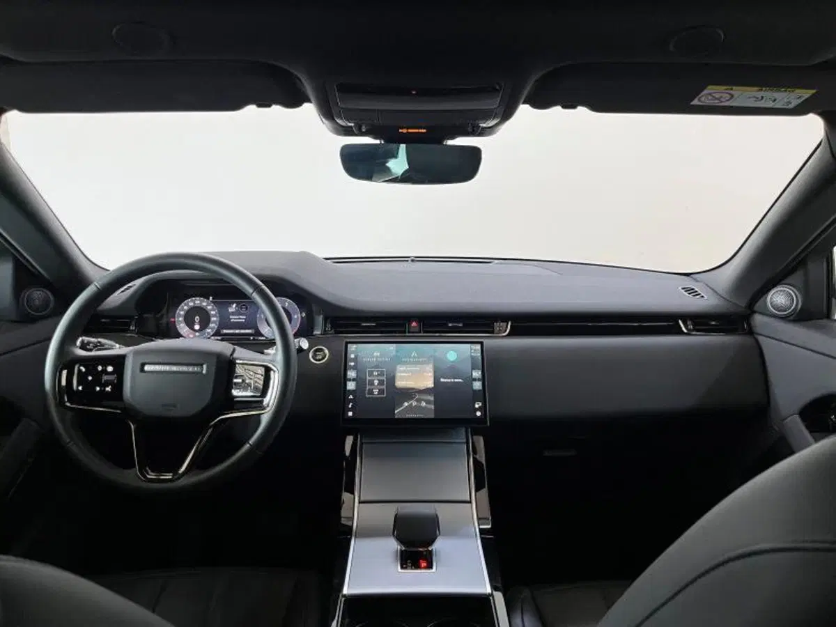 Land Rover Range Rover Evoque usata a Venezia (8)
