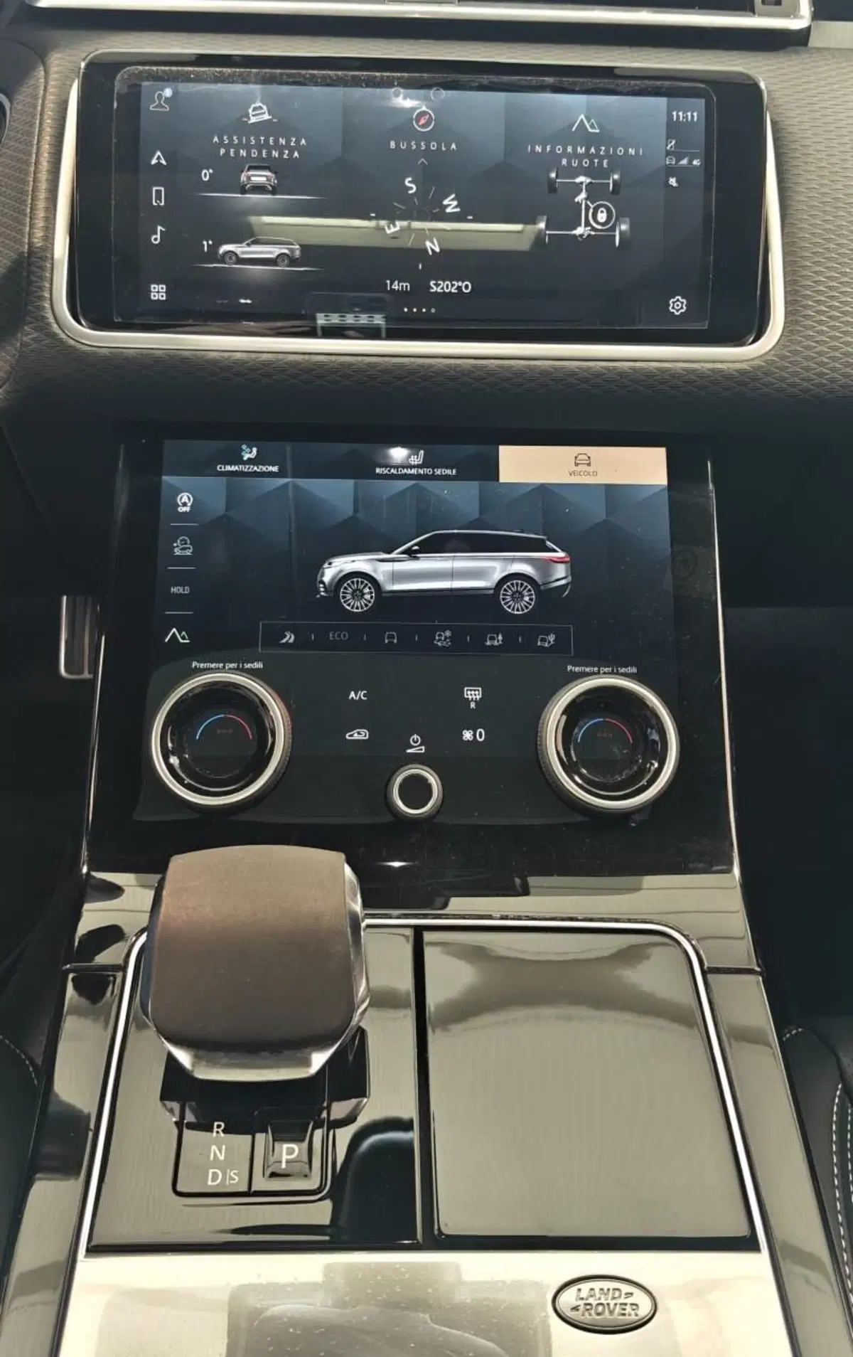 Land Rover Range Rover Velar usata a Venezia (17)