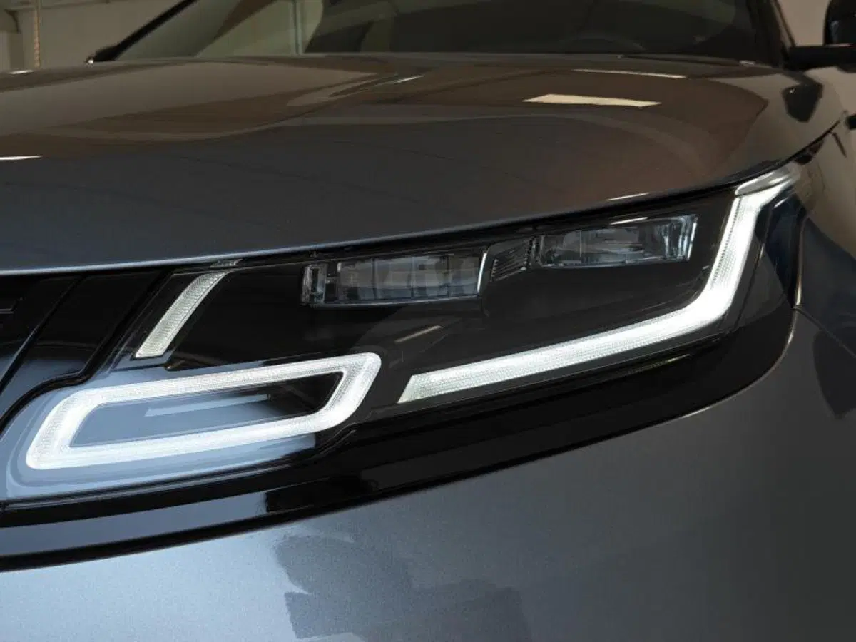 Land Rover Range Rover Velar usata a Venezia (8)