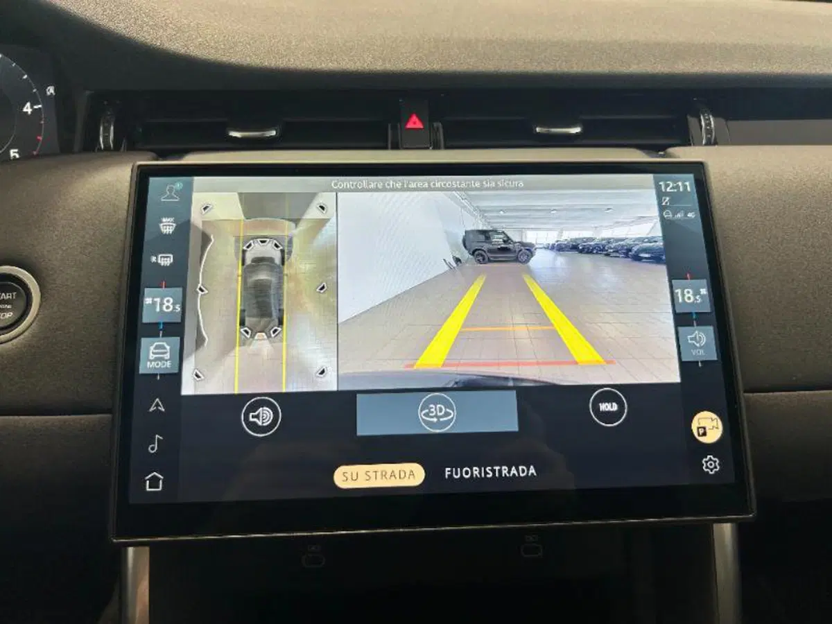 Land Rover Discovery Sport usata a Venezia (18)