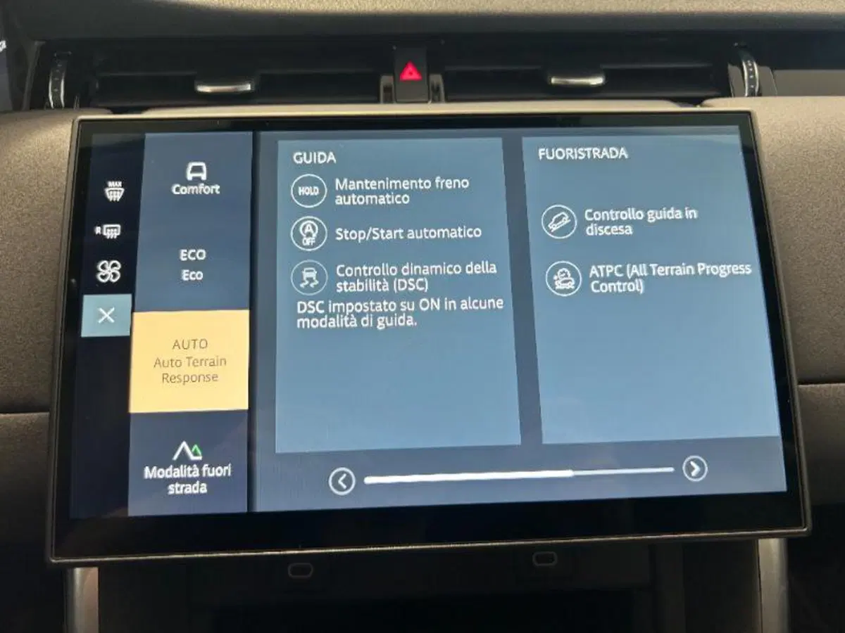 Land Rover Discovery Sport usata a Venezia (19)