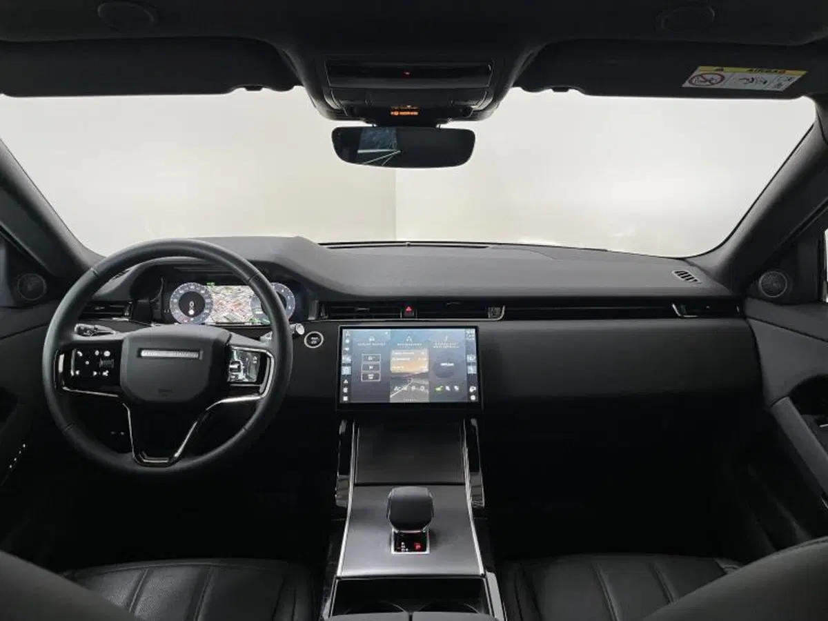 Land Rover Range Rover Evoque usata a Venezia (16)