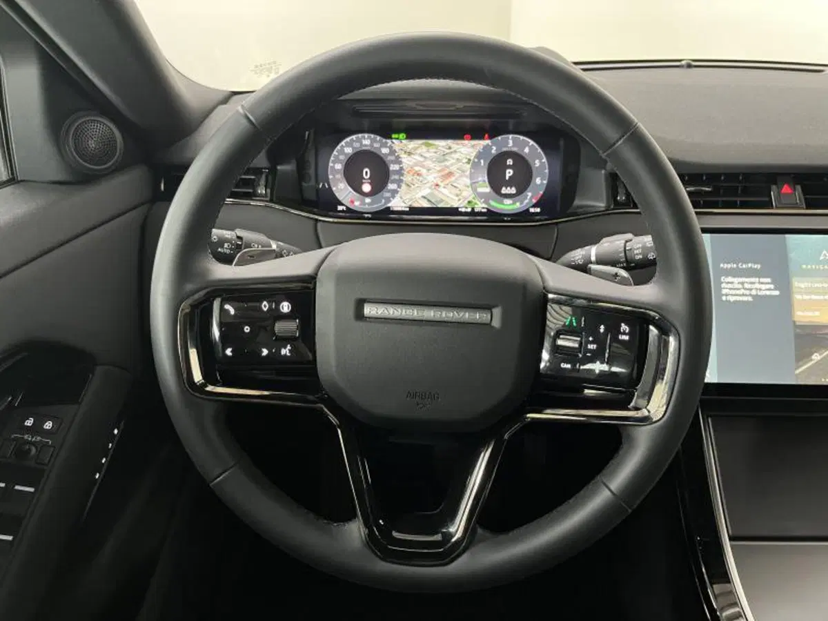 Land Rover Range Rover Evoque usata a Venezia (17)