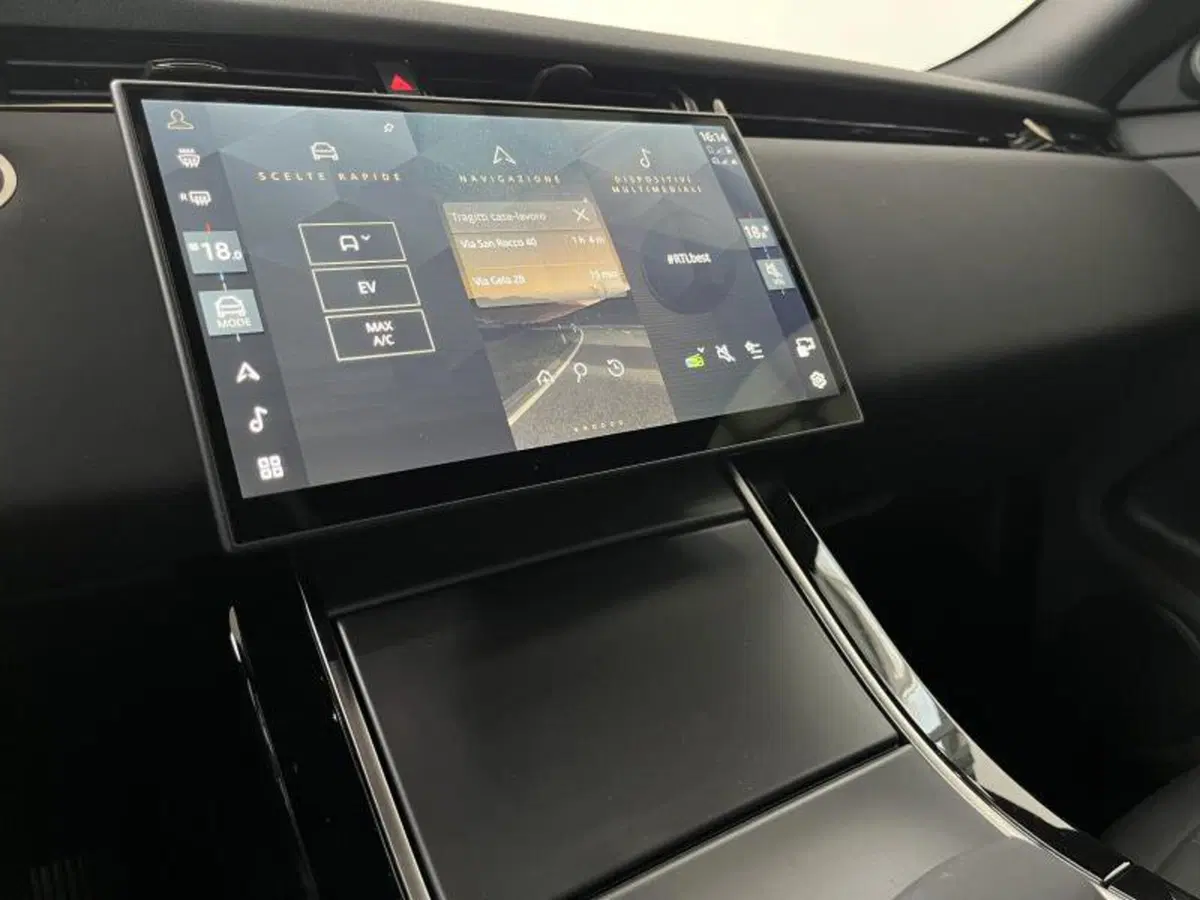Land Rover Range Rover Evoque usata a Venezia (19)