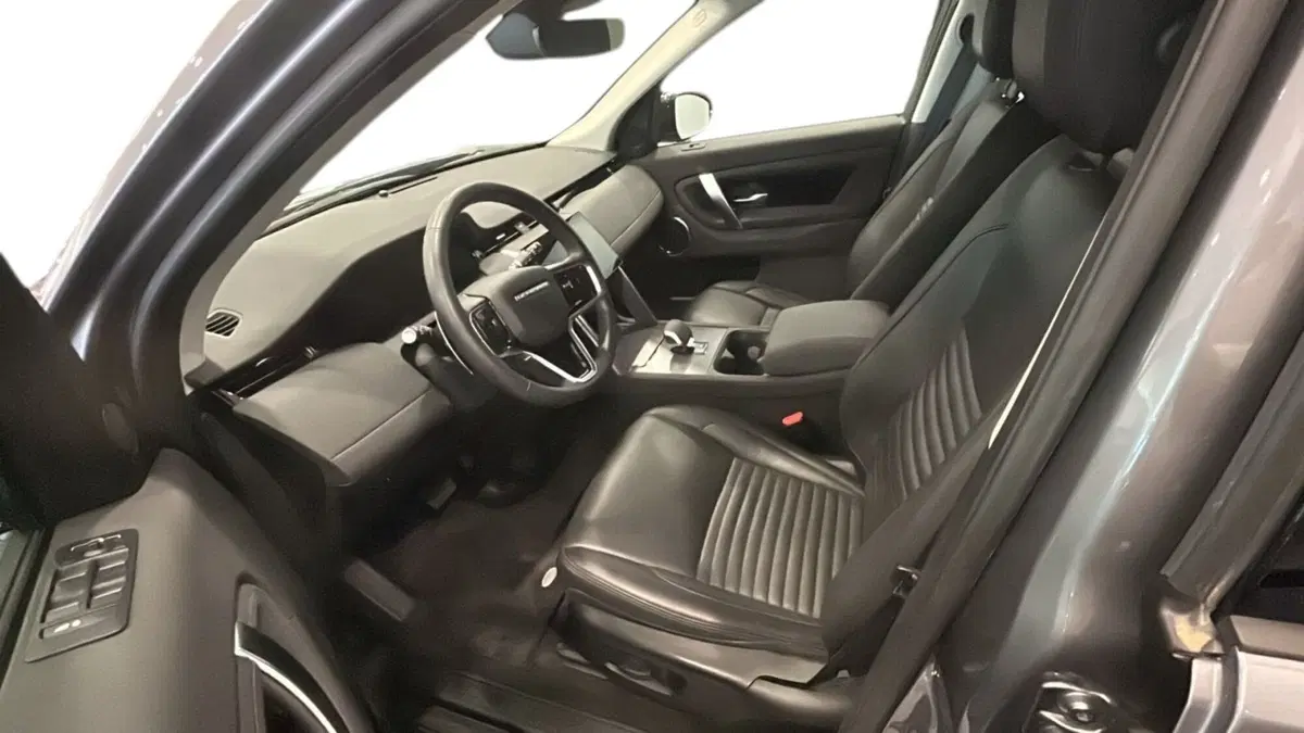 Land Rover Discovery Sport usata a Cosenza (3)