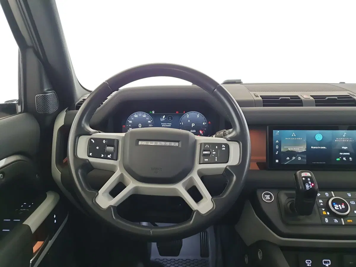 Land Rover Defender usata a Monza e Brianza (18)