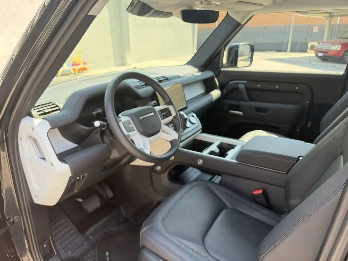 Land Rover Defender usata a Modena (14)
