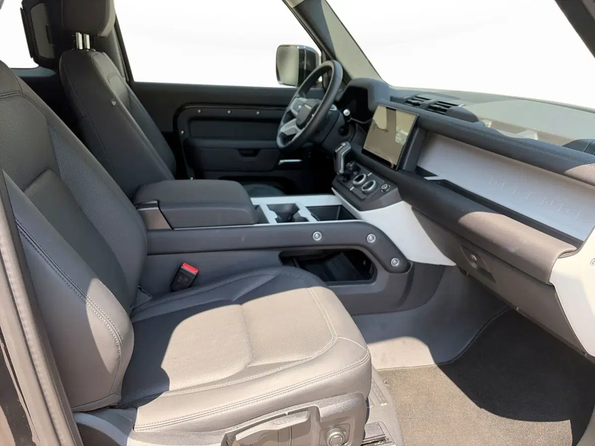 Land Rover Defender usata a Modena (15)