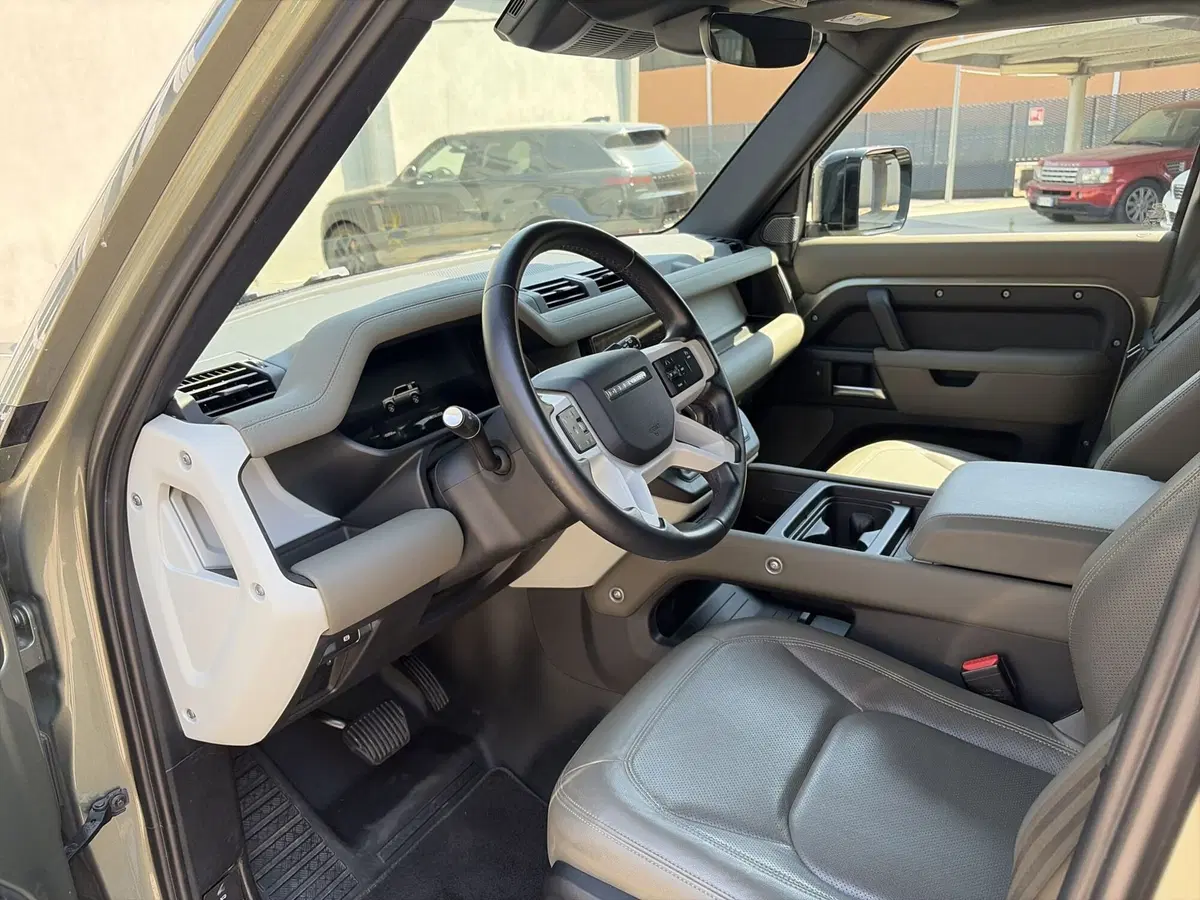 Land Rover Defender usata a Modena (14)