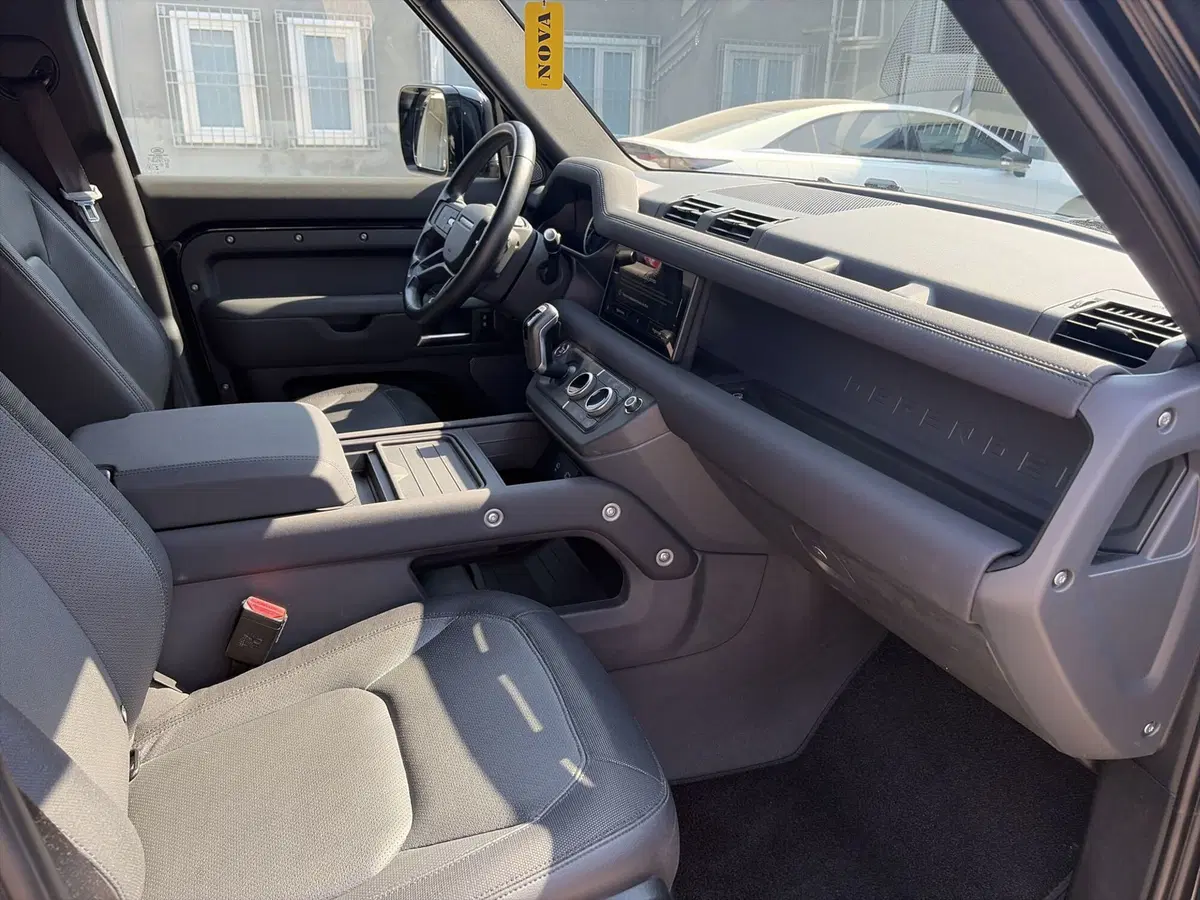 Land Rover Defender usata a Modena (14)