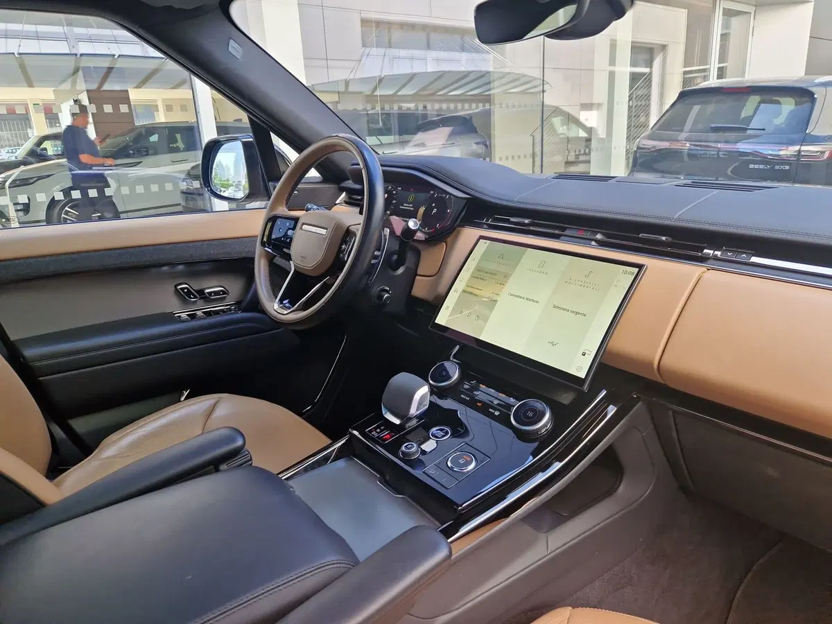 Land Rover Range Rover Sport usata a Modena (14)