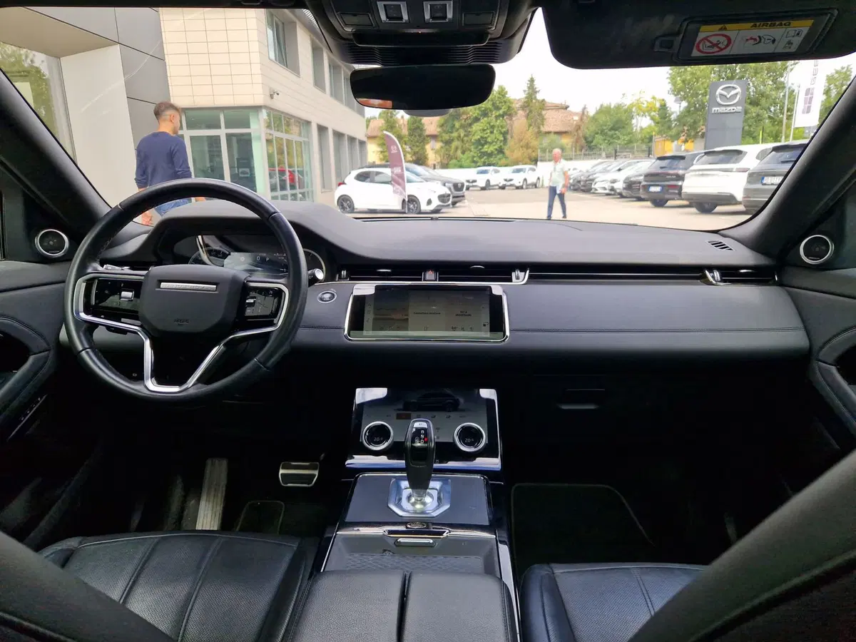 Land Rover Range Rover Evoque nuova a Modena (16)