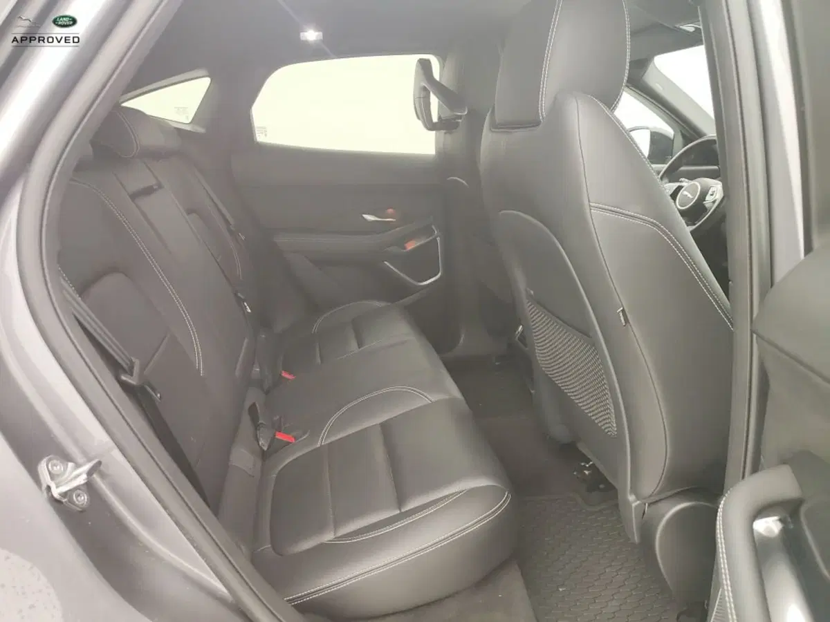 Jaguar E-Pace usata a Ragusa (5)