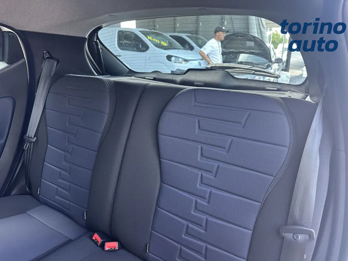 Lancia Ypsilon usata a Torino (12)